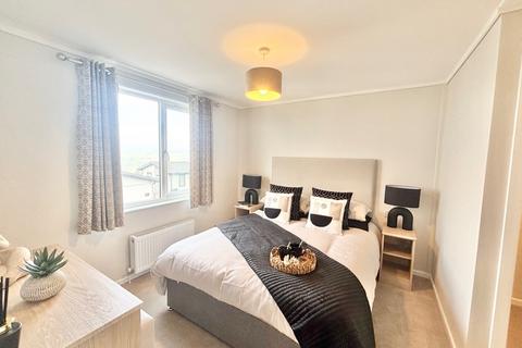 2 bedroom park home for sale, 18 Ladstone Park, Norland, Sowerby Bridge