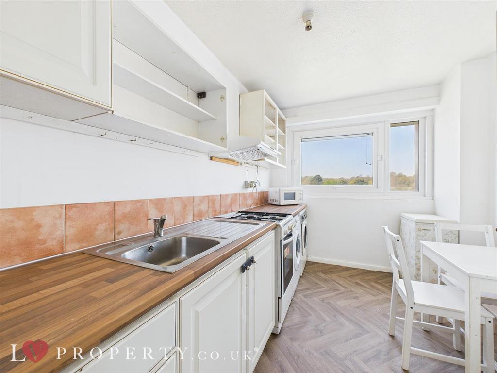 CAM05016 G0-PR0064-STILL008 - Copy.jpg