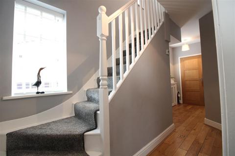 3 bedroom semi-detached house for sale, The Grove, Newcastle Upon Tyne NE5