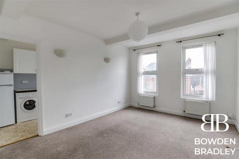 1 bedroom flat for sale, High Road, Leytonstone