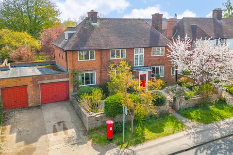 undefined, Broadwater Avenue, Letchworth