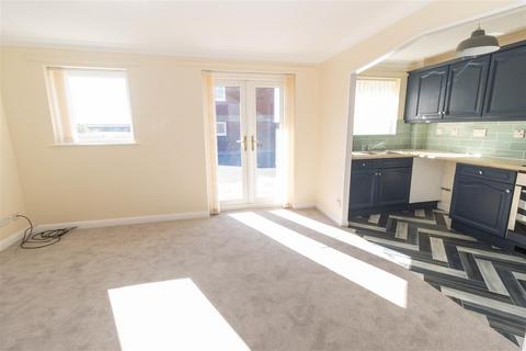 1 bedroom ground floor flat for sale, Horatio House, Oxford Street, Tynemouth.