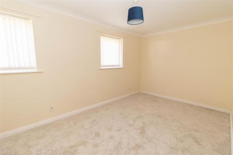 1 bedroom ground floor flat for sale, Horatio House, Oxford Street, Tynemouth.