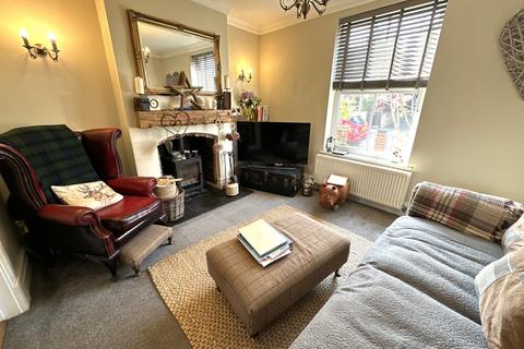 20 Woods Lane, Burton-on-trent, DE15 9EE
