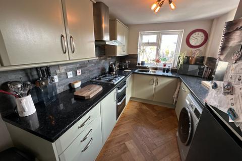 20 Woods Lane, Burton-on-trent, DE15 9EE