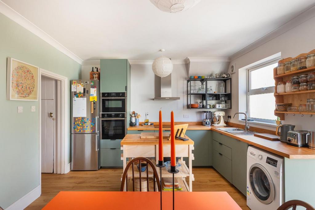 1 H9 SBH - Kitchen Diner D.jpg
