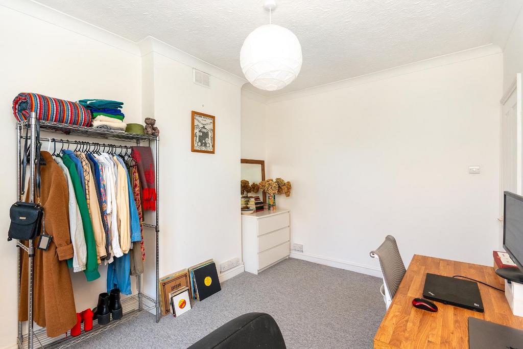 1 H9 SBH - Bedroom E.jpg