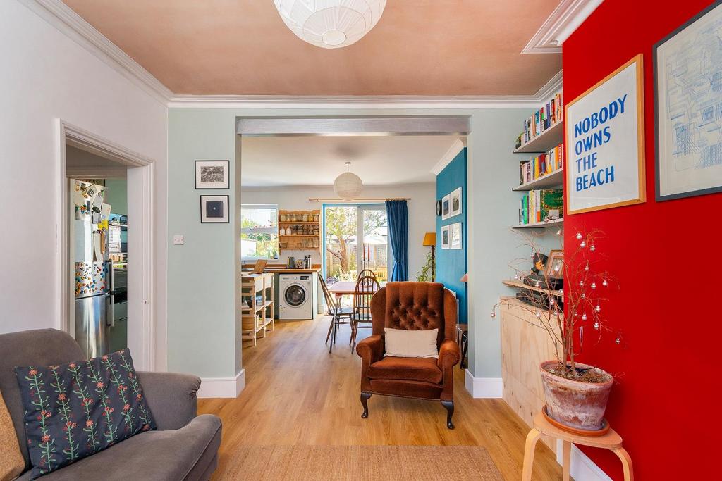 1 H9 SBH - Living Room A.jpg