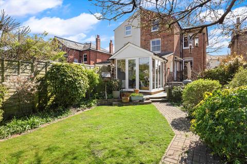 undefined, Hewlett Road, Cheltenham, Gloucestershire, GL52