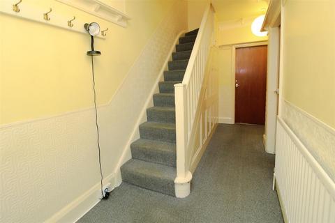 73 Necropolis Road, Bradford, BD7 2PS