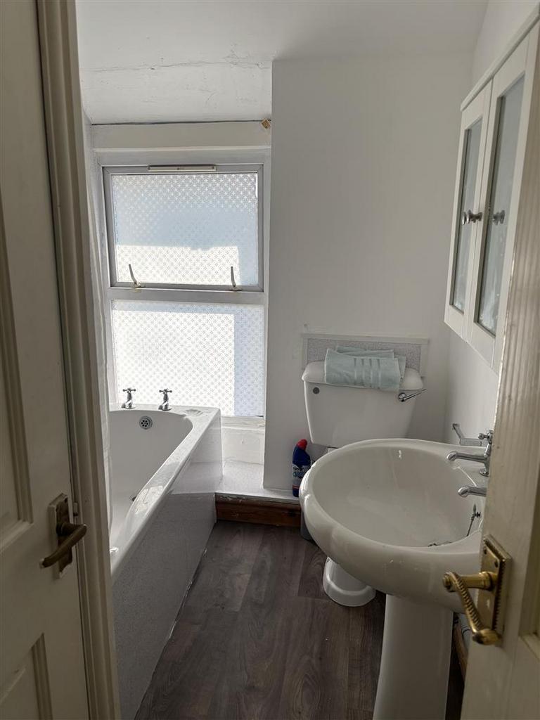 Bathroom.jpeg
