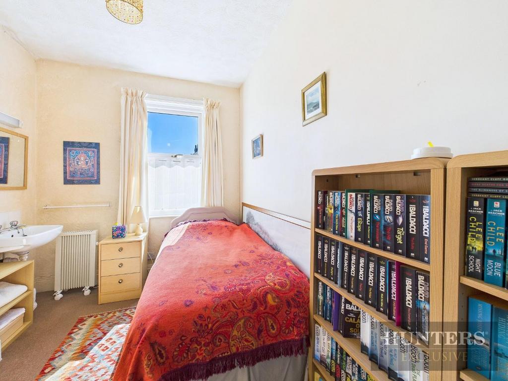 CAM05316 G0-PR0032-STILL006.jpg