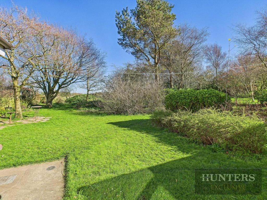 CAM05316 G0-PR0032-STILL037.jpg