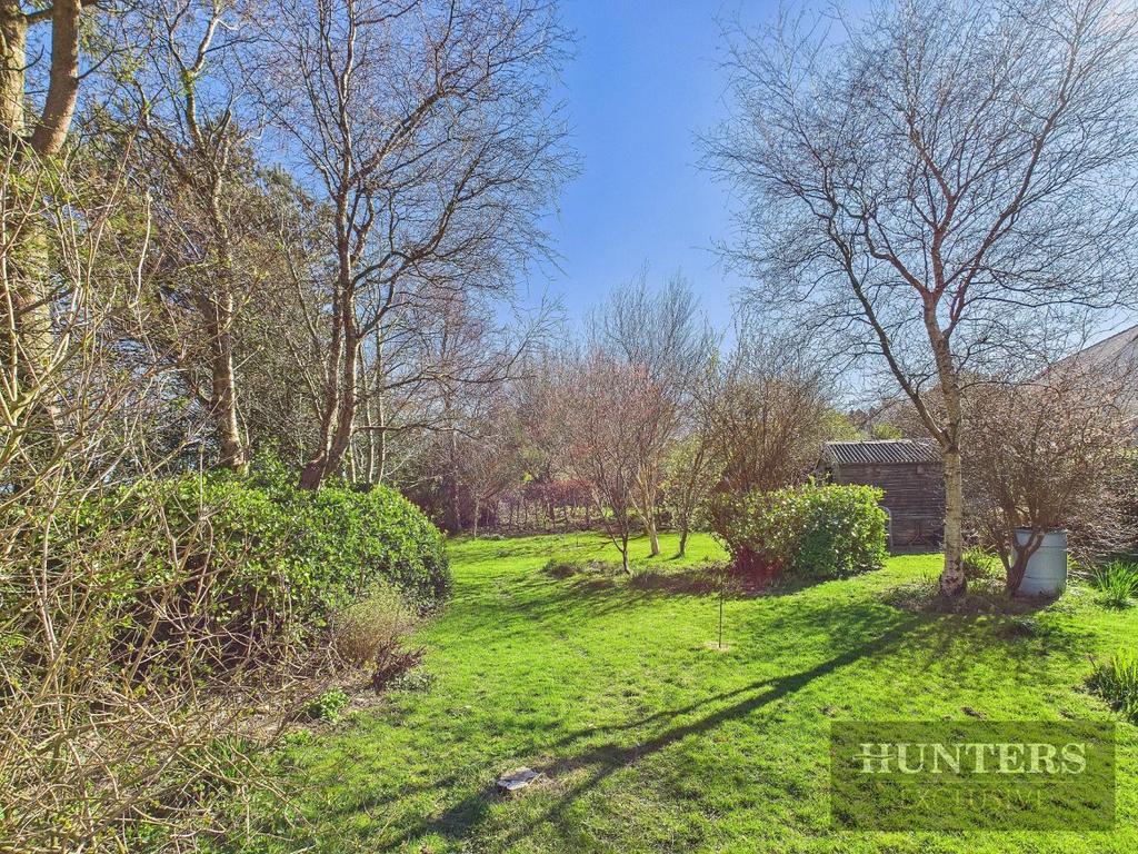 CAM05316 G0-PR0032-STILL033.jpg