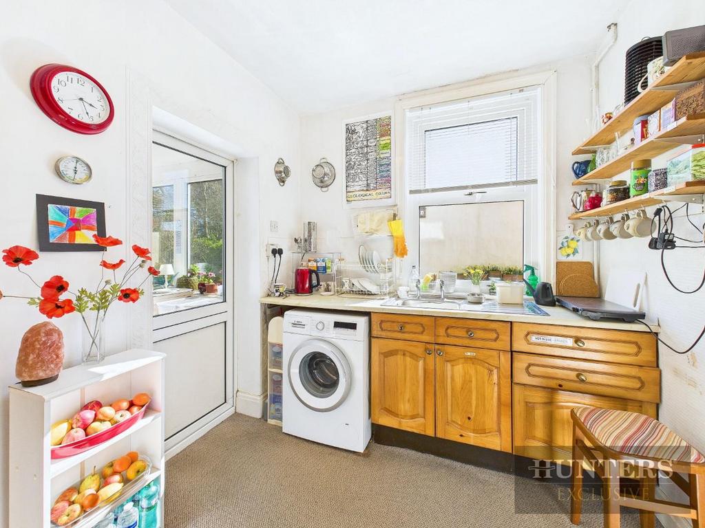 CAM05316 G0-PR0032-STILL025.jpg