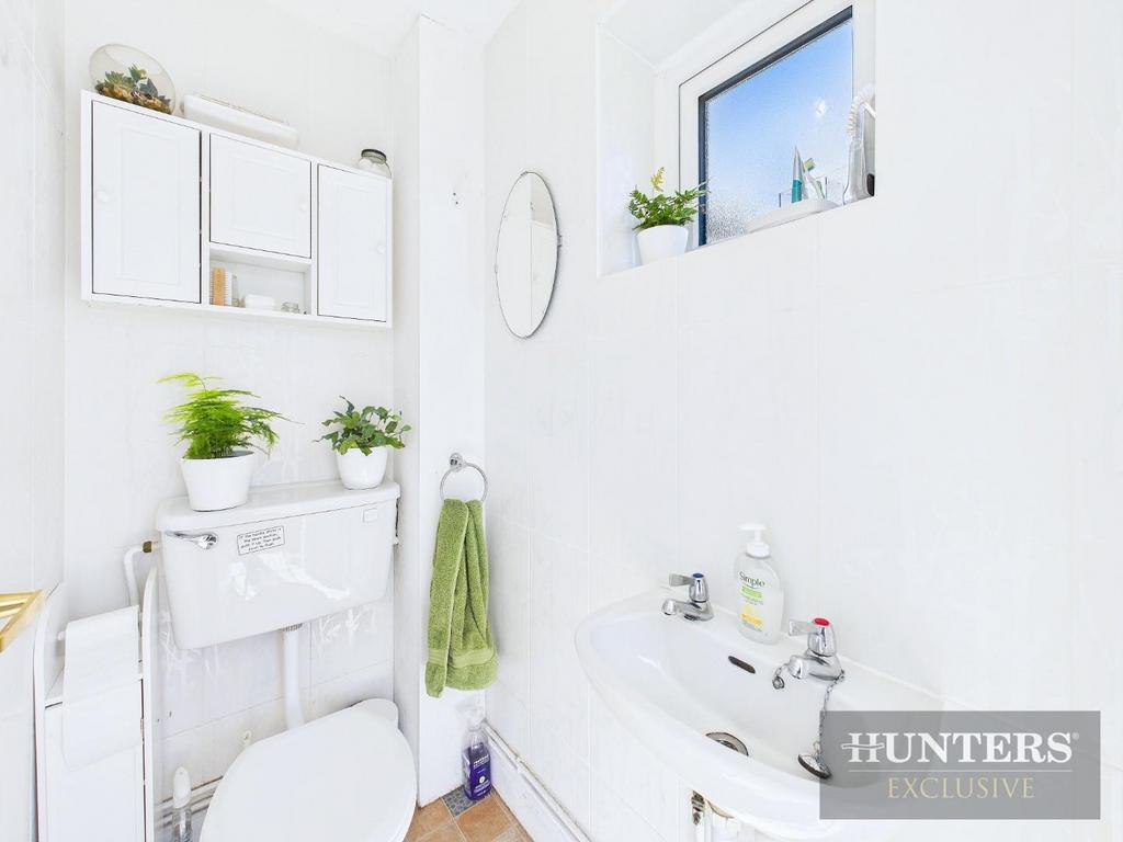 CAM05316 G0-PR0032-STILL020.jpg