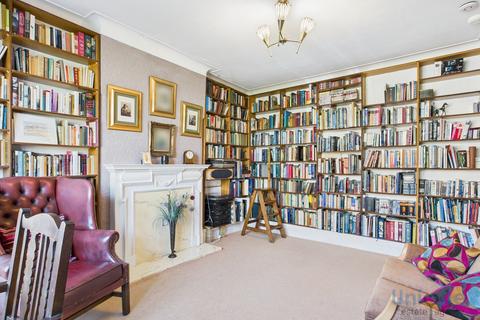 15 Devonshire Road, Lytham St Annes, FY8 2NU