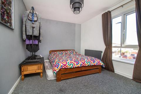 2 bedroom flat for sale, Cambo Place, Marden Estate