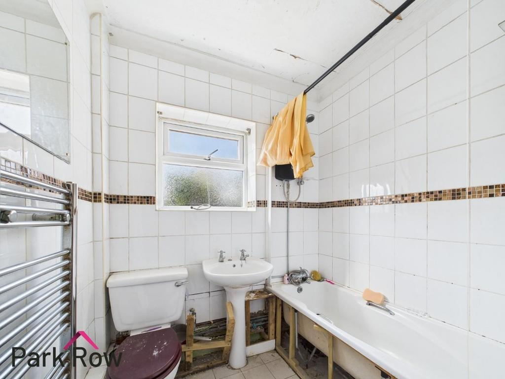 Family bathroom
