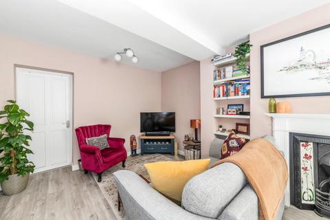 34a Gipsy Hill, London, SE19 1NL