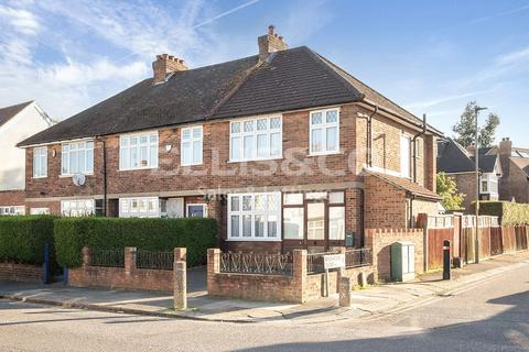 3 bedroom end of terrace house for sale, Hale Grove Gardens, Mill Hill, London, NW7