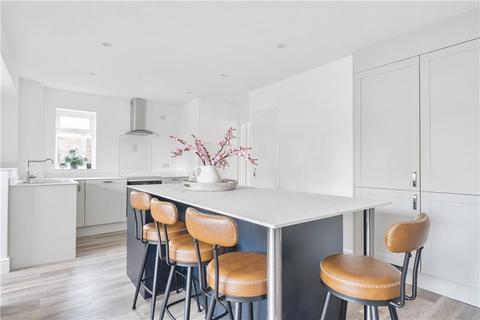 12 Abbotswood Close, Romsey, SO51 7TW