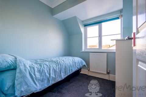 7 Forge Close, Old Buckenham, Attleborough, NR17 1RX