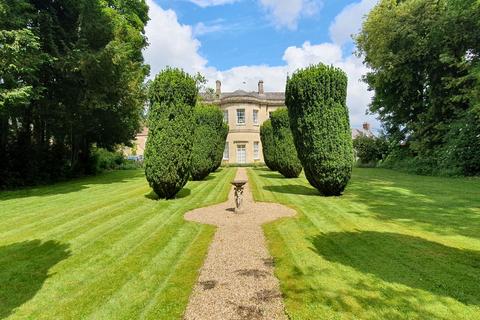 undefined, Castle Street, Calne SN11