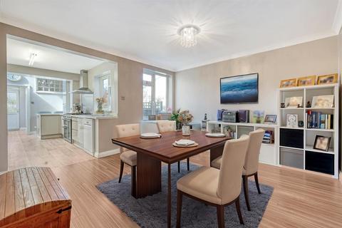 undefined, Campbell Close, Chelmsford