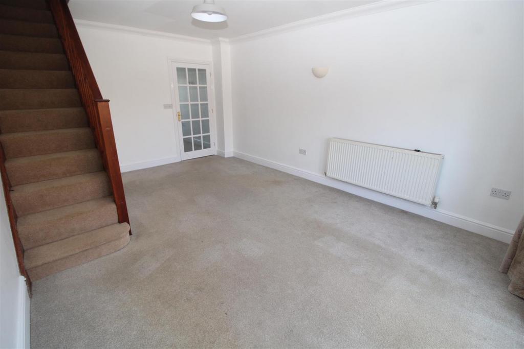 Sitting/Dining Room