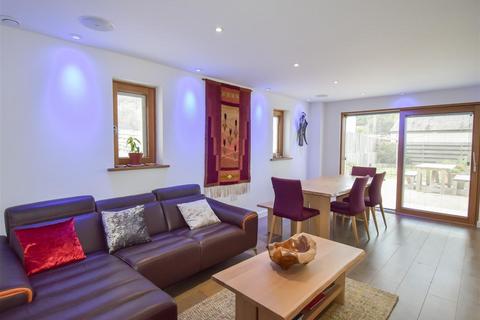 Seascape Chapel Hill, Porthtowan, Truro, TR4 8AS