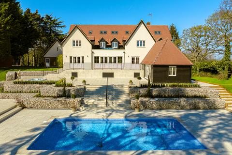 6 bedroom detached house for sale, Benfleet SS7