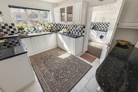 undefined, St Annes Drive, Morda