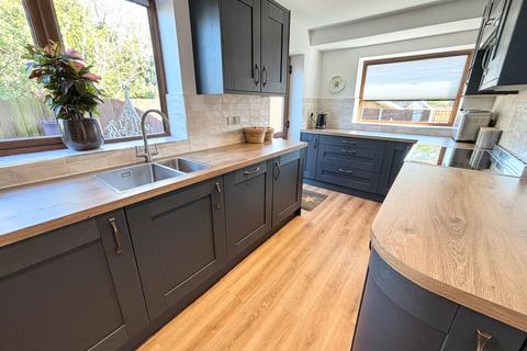 3 bedroom semi-detached house for sale, Bispham Road, Carleton FY6