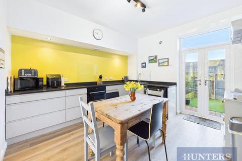 5 bedroom terraced house for sale, Trafalgar Square, Scarborough, North Yorkshire