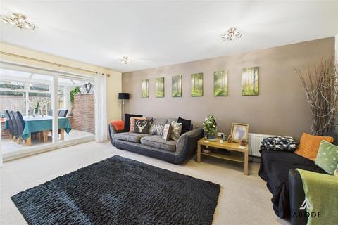 33 Eden Close, Hilton, Derby, DE65 5NL