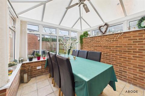 33 Eden Close, Hilton, Derby, DE65 5NL