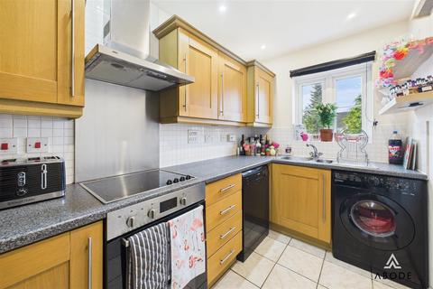 33 Eden Close, Hilton, Derby, DE65 5NL