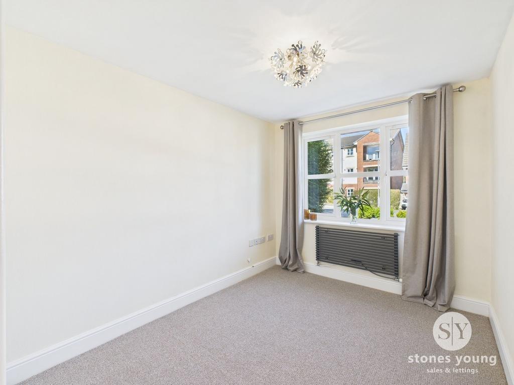 Snug/Dining Room