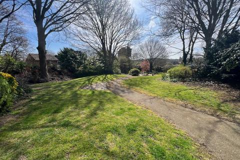 5 Wesley Court, Rothwell, Kettering, NN14 6FZ