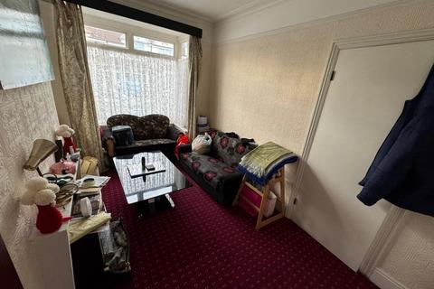2 bedroom terraced house for sale, Foley Road, Birmingham, B8