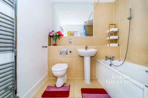 2 bedroom flat to rent, Tranquil Lane, Harrow, HA2