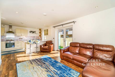 2 bedroom flat to rent, Tranquil Lane, Harrow, HA2