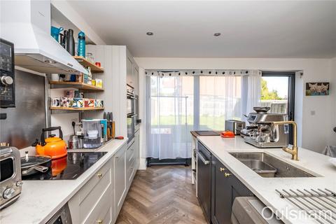76 Highfield Road, Bromsgrove, B61 7BB