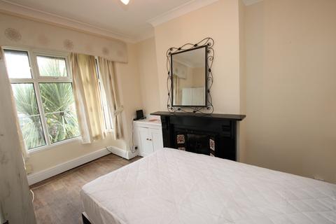 1 bedroom in a house share to rent, Tresham Street, Kettering, Northamptonshire, NN16