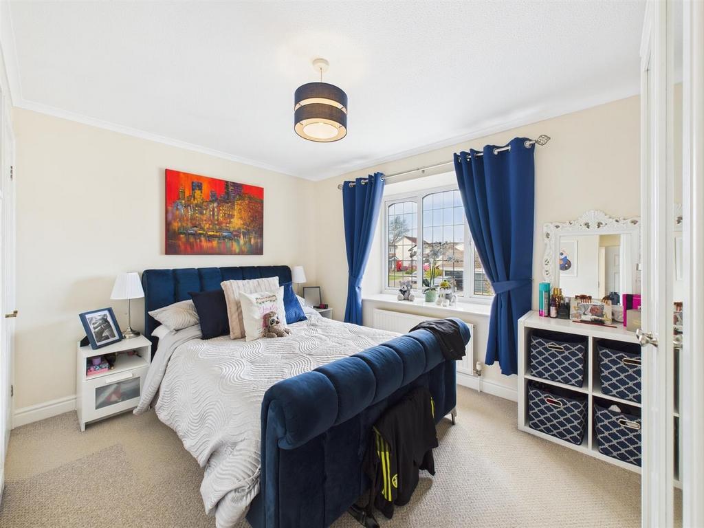 Bedroom: