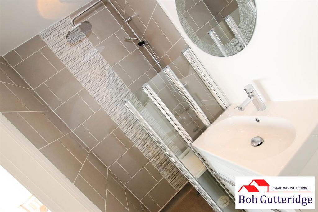 En suite shower room