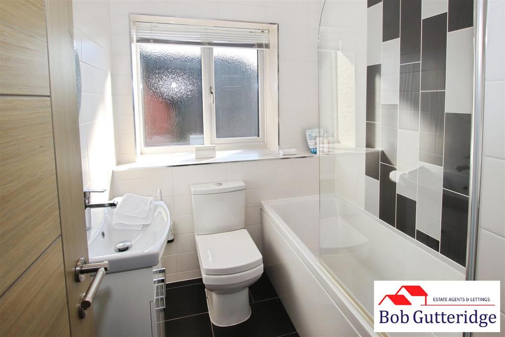 First floor family bathroom