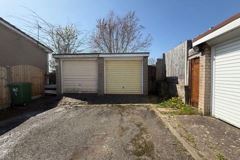3 bedroom semi-detached house for sale, Fennel Road, Brierley Hill DY5