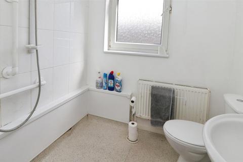 87 Avenue Road, Wath Upon Dearne, Rotherham, S63 7AQ